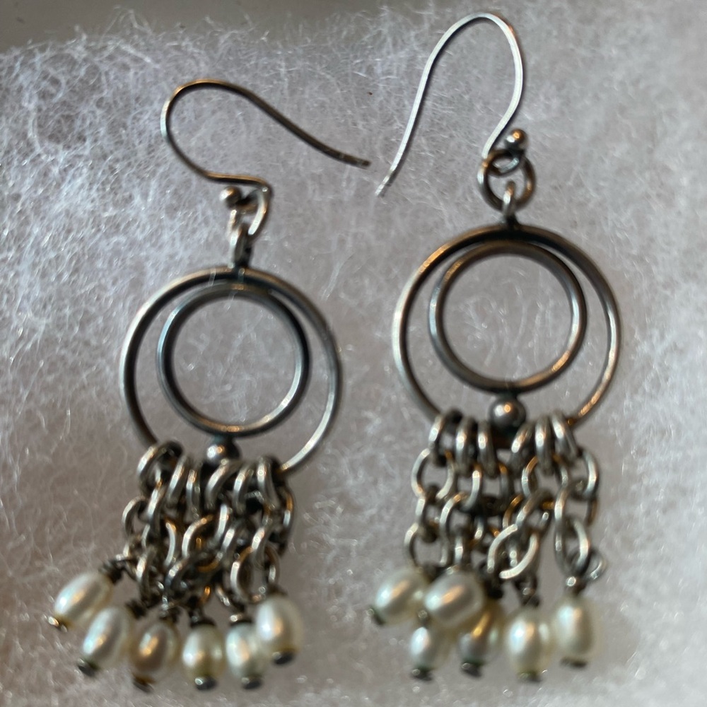 SILPADA RETIRED Elegant SterlingSilver and Pearl Dangle Earrings W1243
